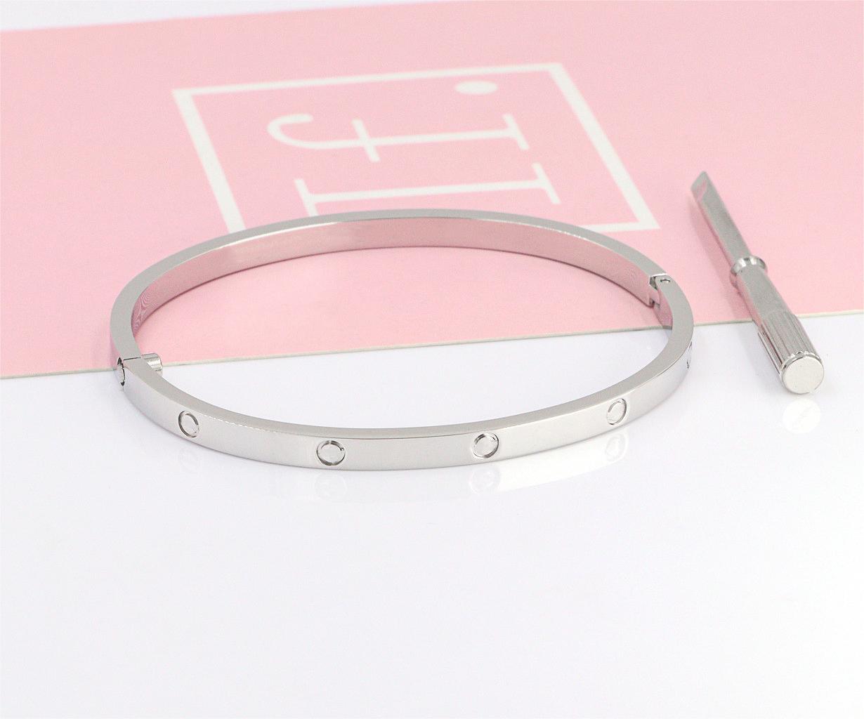 Nanajewelry Love Bracelet CTB025-33 - Nanajewelry