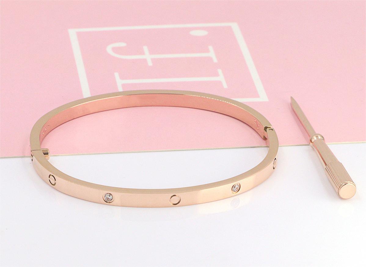 Nanajewelry Love Bracelet CTB025-33 - Nanajewelry