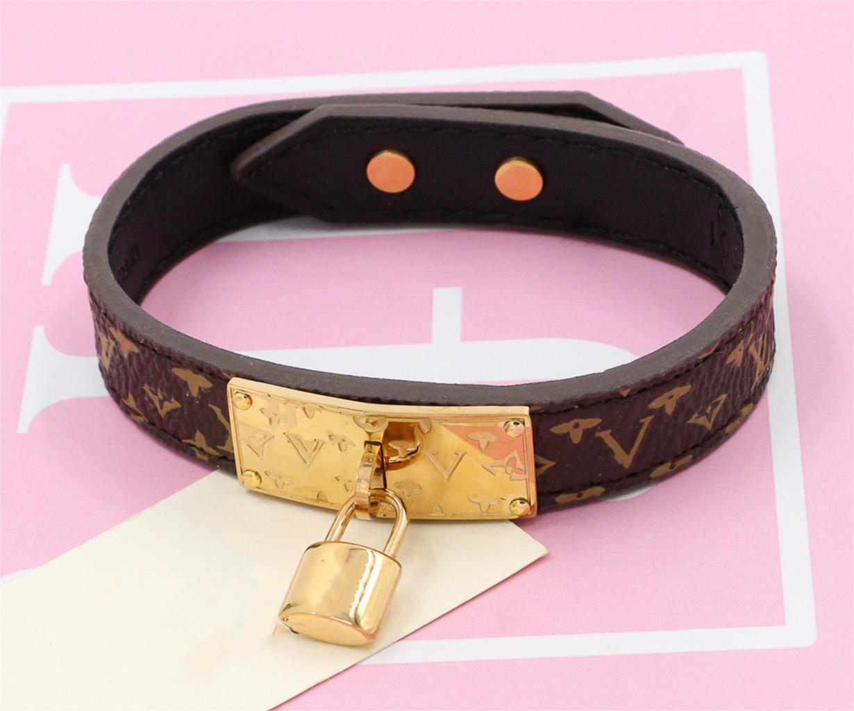 L VB Circle Bracelet LVB100-06 - Nanajewelry