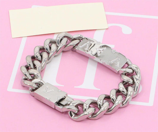 Nanajewelry Crown Bracelet LVB130-32 - Nanajewelry